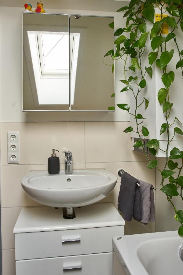 Green-Art-Living Fuer 3 Im Allgaeu Mit Queensize & Wifi Lauben (Oberallgau) Exterior foto